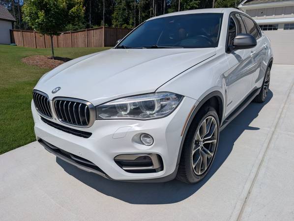 Used 2016 BMW X6 xDrive35i w/ XLine Package AWD/4WD image 1