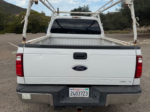 Used 2016 Ford F250 XL w/ Power Equipment Group RWD image 6