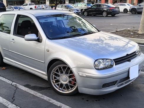 Used 2002 Volkswagen Golf 1.8T image 1