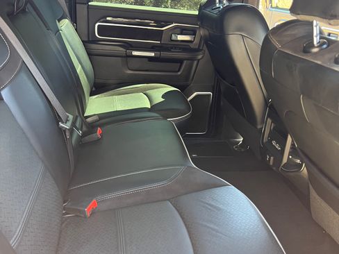 Used 2019 RAM 3500 Laramie image 15