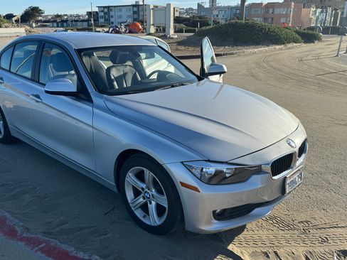 Used 2014 BMW 320i 320i Sedan 4D image 22
