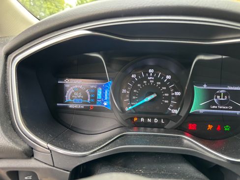 Used 2014 Ford Fusion Energi Titanium FWD image 15