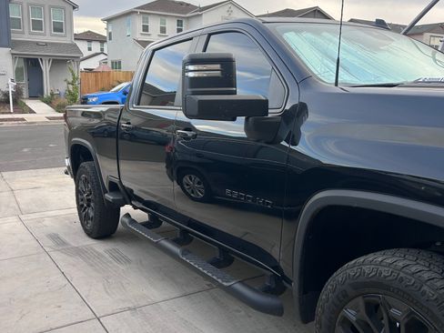 Used 2024 Chevrolet Silverado 2500 LT w/ Convenience Package AWD/4WD image 11