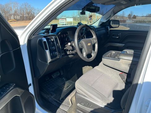 Used 2017 Chevrolet Silverado 1500 LT w/ All Star Edition AWD/4WD image 10