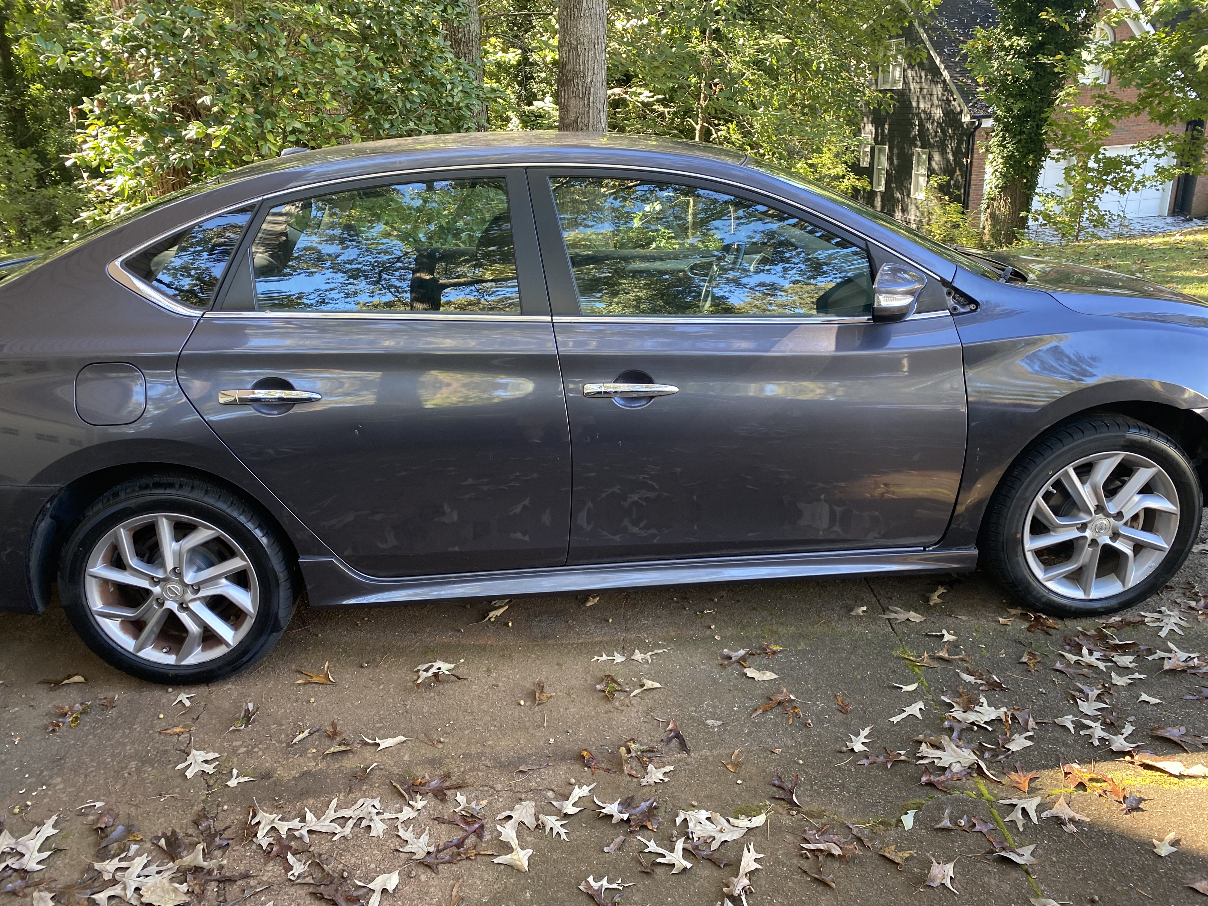 Used 2015 Nissan Sentra SR FWD image 4