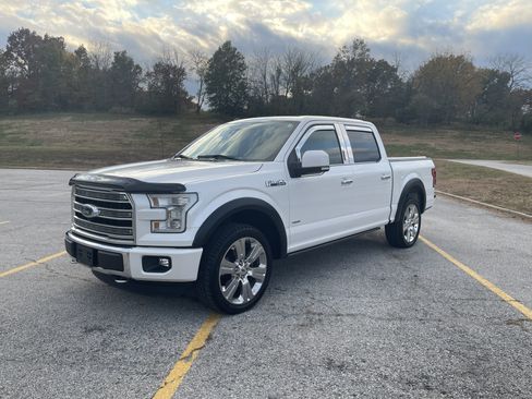 Used 2016 Ford F150 Limited w/ Trailer Tow Package image 6