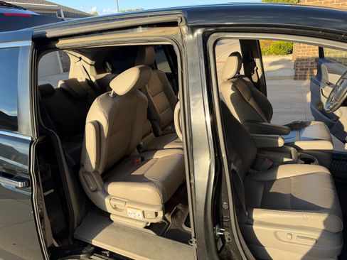 Used 2013 Honda Odyssey EX-L image 5