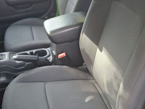 Used 2018 Jeep Wrangler Sport image 15