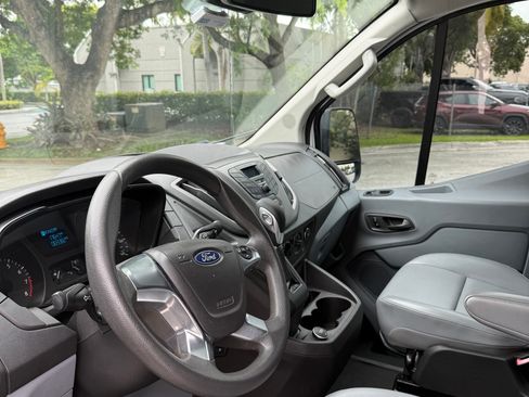 Used 2018 Ford Transit 250 148 Low Roof RWD image 8