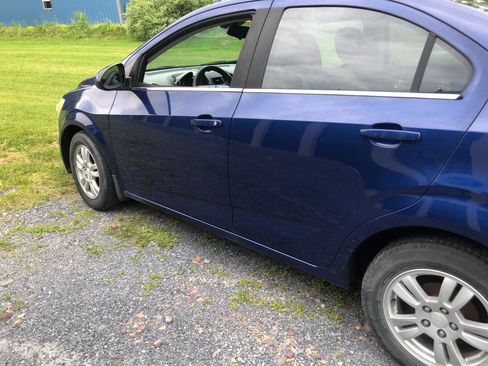 Used 2012 Chevrolet Sonic LT FWD image 8
