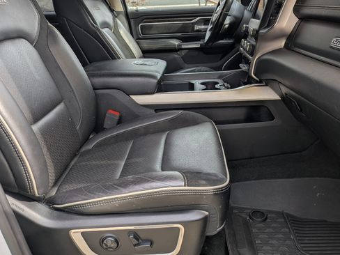 Used 2020 RAM 1500 Laramie image 9