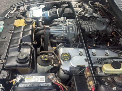 Used 2003 Ford Mustang Cobra RWD image 11