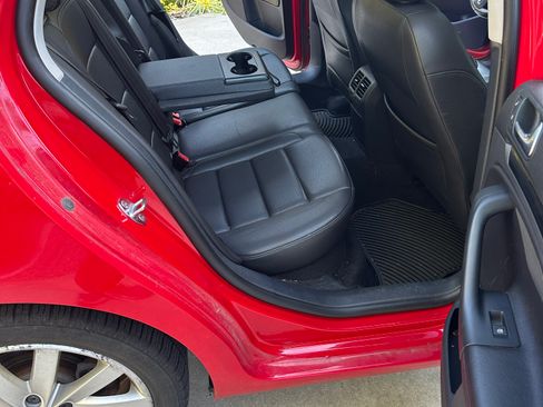 Used 2011 Volkswagen Jetta TDI FWD image 10