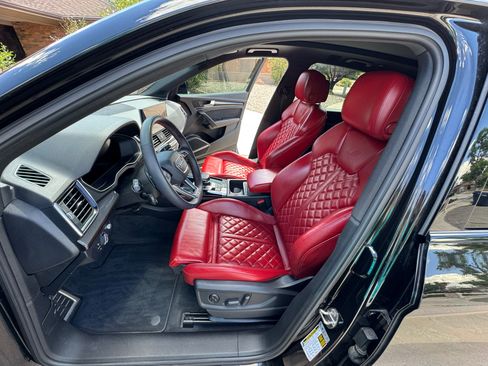 Used 2023 Audi SQ5 Prestige AWD/4WD image 17