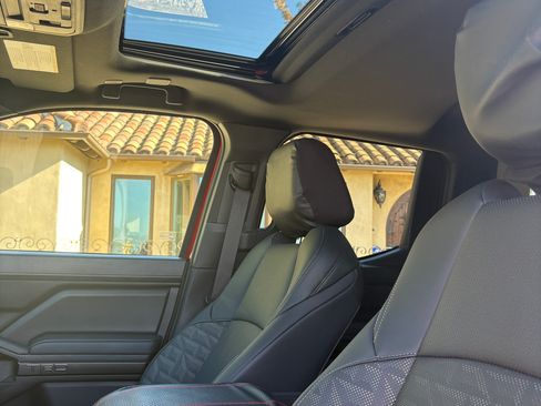 Used 2024 Toyota Tacoma TRD Sport w/ TRD Sport Premium Package image 15