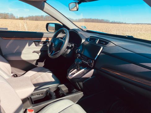 Used 2019 Honda CR-V EX image 8