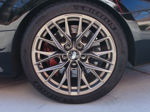 Used 2016 Cadillac ATS V w/ Luxury Package image 14