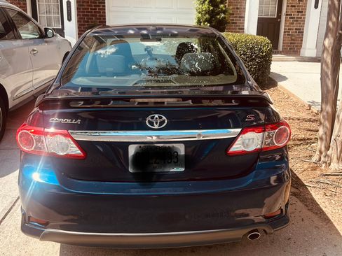Used 2012 Toyota Corolla S FWD image 2