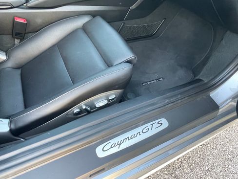 Used 2018 Porsche 718 Cayman GTS image 20