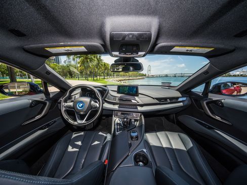 Used 2017 BMW i8 AWD/4WD image 13