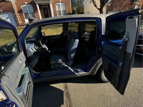 Used 2004 Honda Element EX image 5