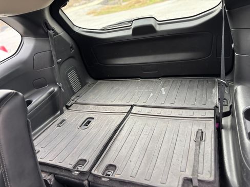 Used 2015 Nissan Pathfinder SL w/ Cargo Package image 14