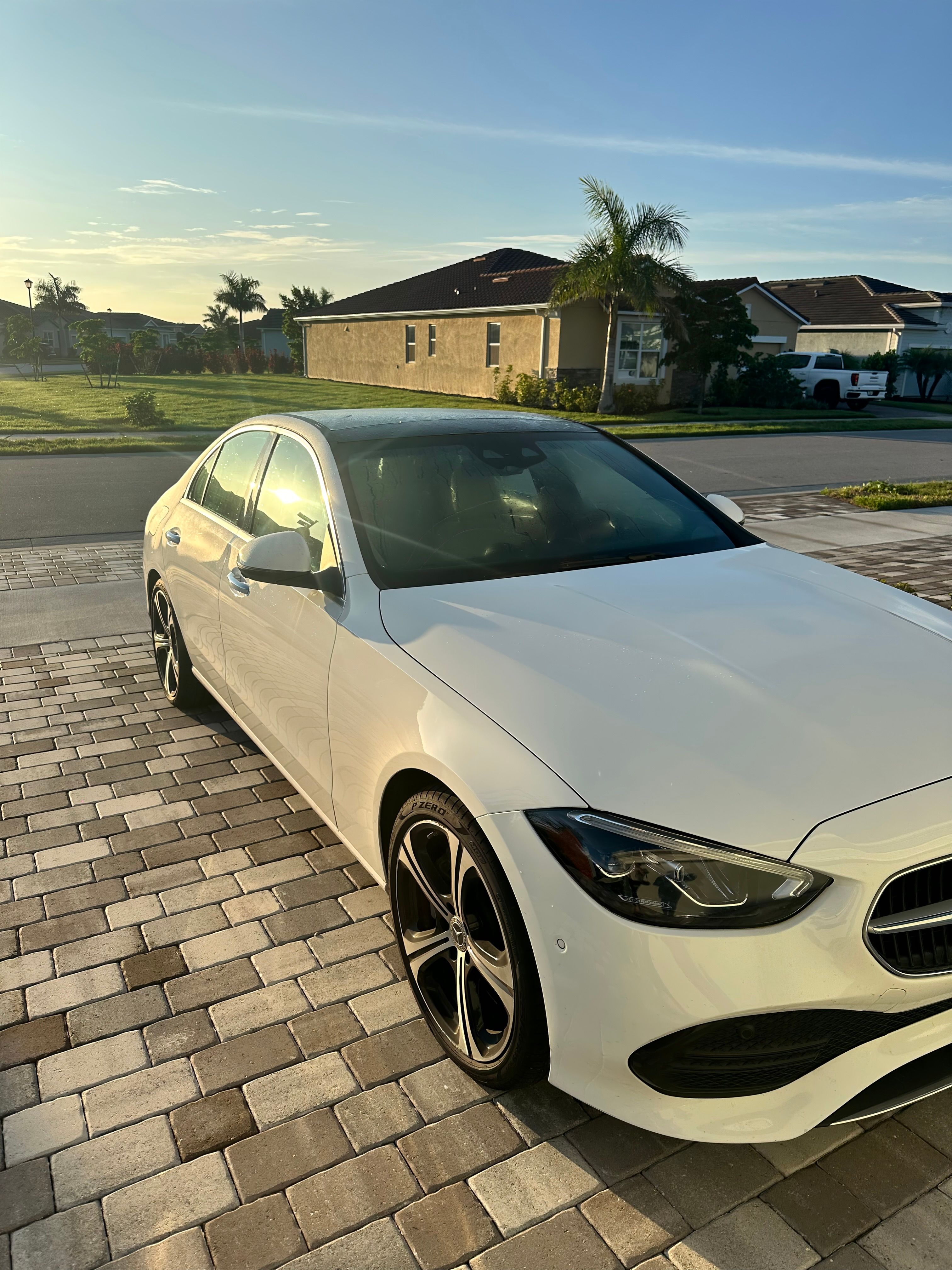 Used 2023 Mercedes-Benz C 300 Sedan w/ Exclusive Trim Package image 4