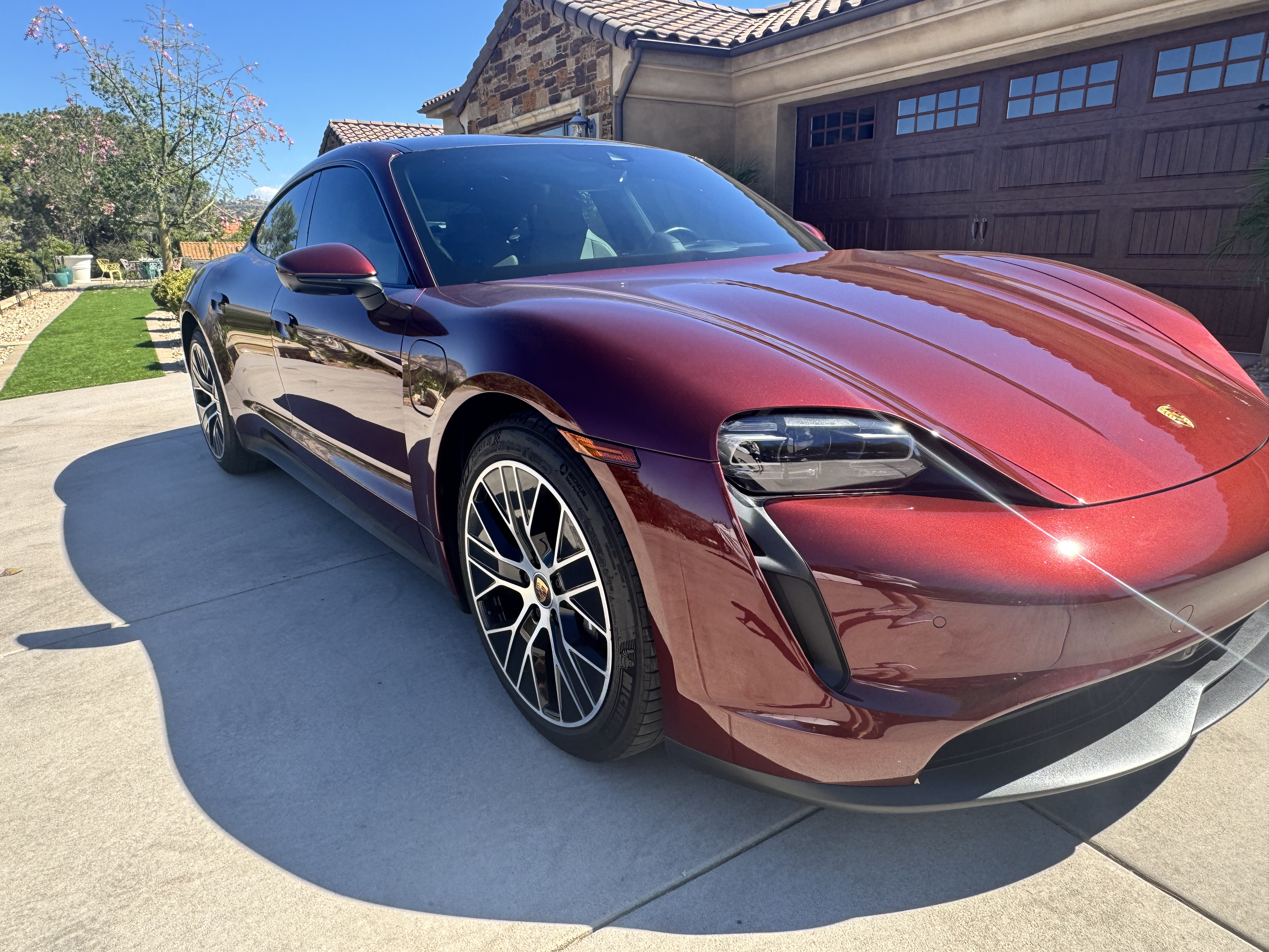 Used 2021 Porsche Taycan RWD image 9