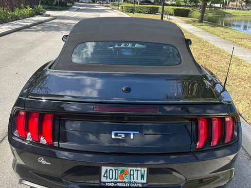 Used 2018 Ford Mustang GT Premium RWD image 2