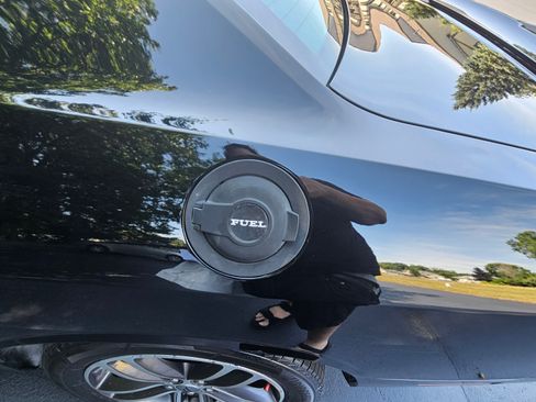 Used 2018 Dodge Challenger GT w/ GT Interior Package image 17