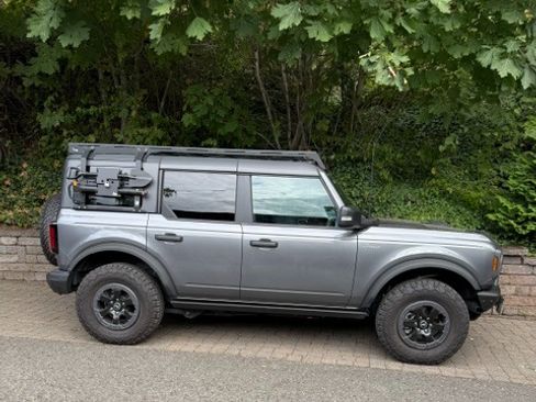 Used 2022 Ford Bronco Badlands AWD/4WD image 1
