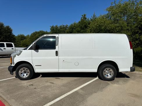 Used 1999 Chevrolet Express 1500 image 5