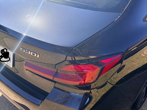 Used 2022 BMW 530i w/ M Sport Package image 8