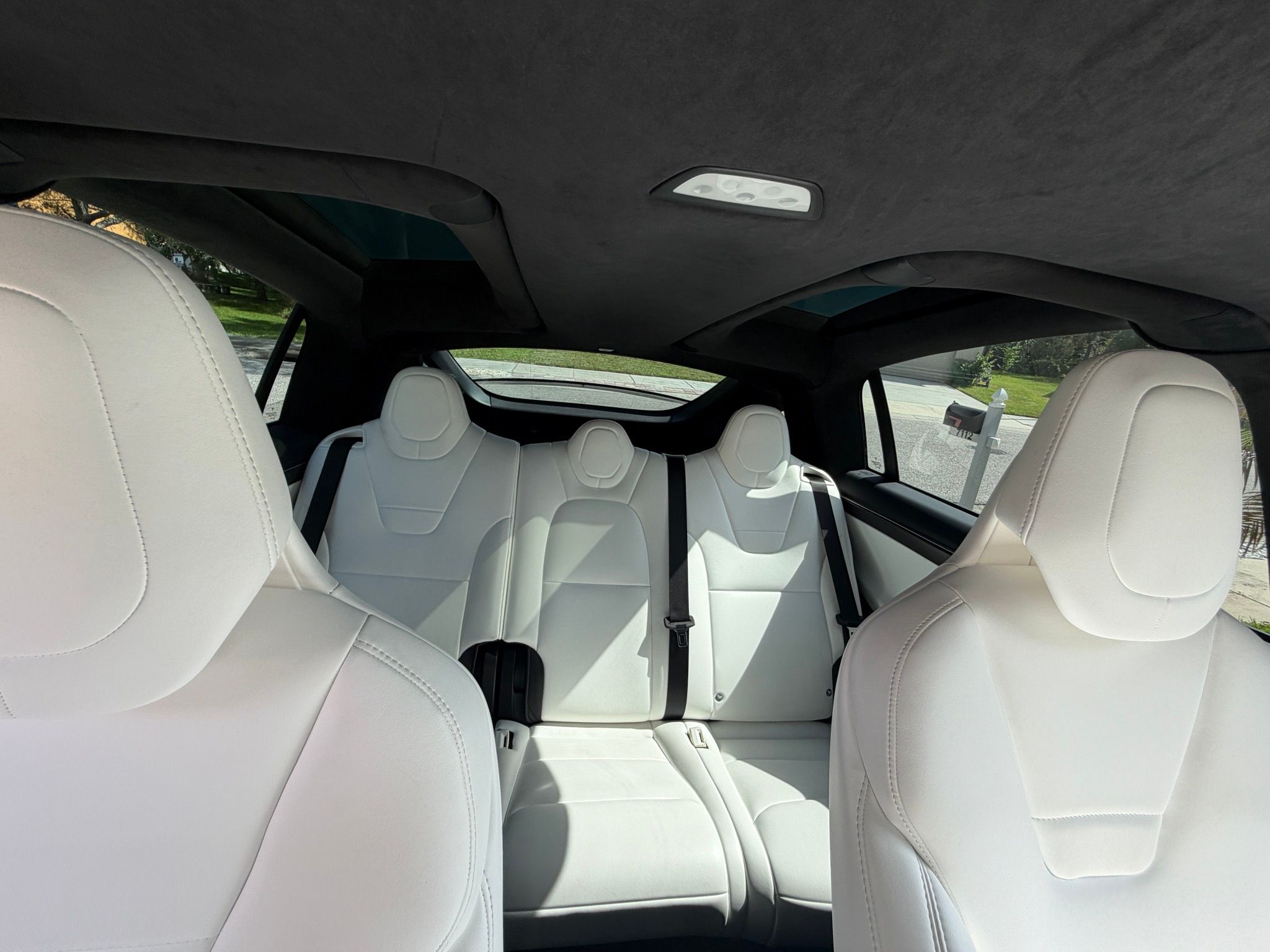 Used 2017 Tesla Model X 100D AWD/4WD image 21