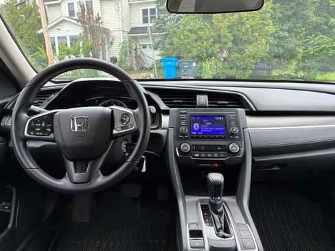 Used 2019 Honda Civic LX image 5
