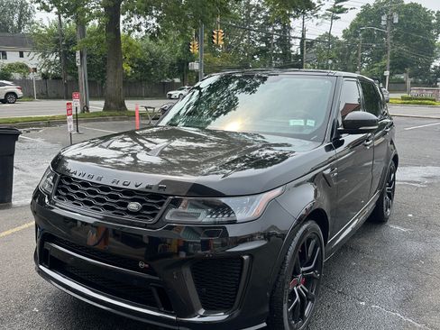Used 2022 Land Rover Range Rover Sport SVR Carbon Edition AWD/4WD image 6
