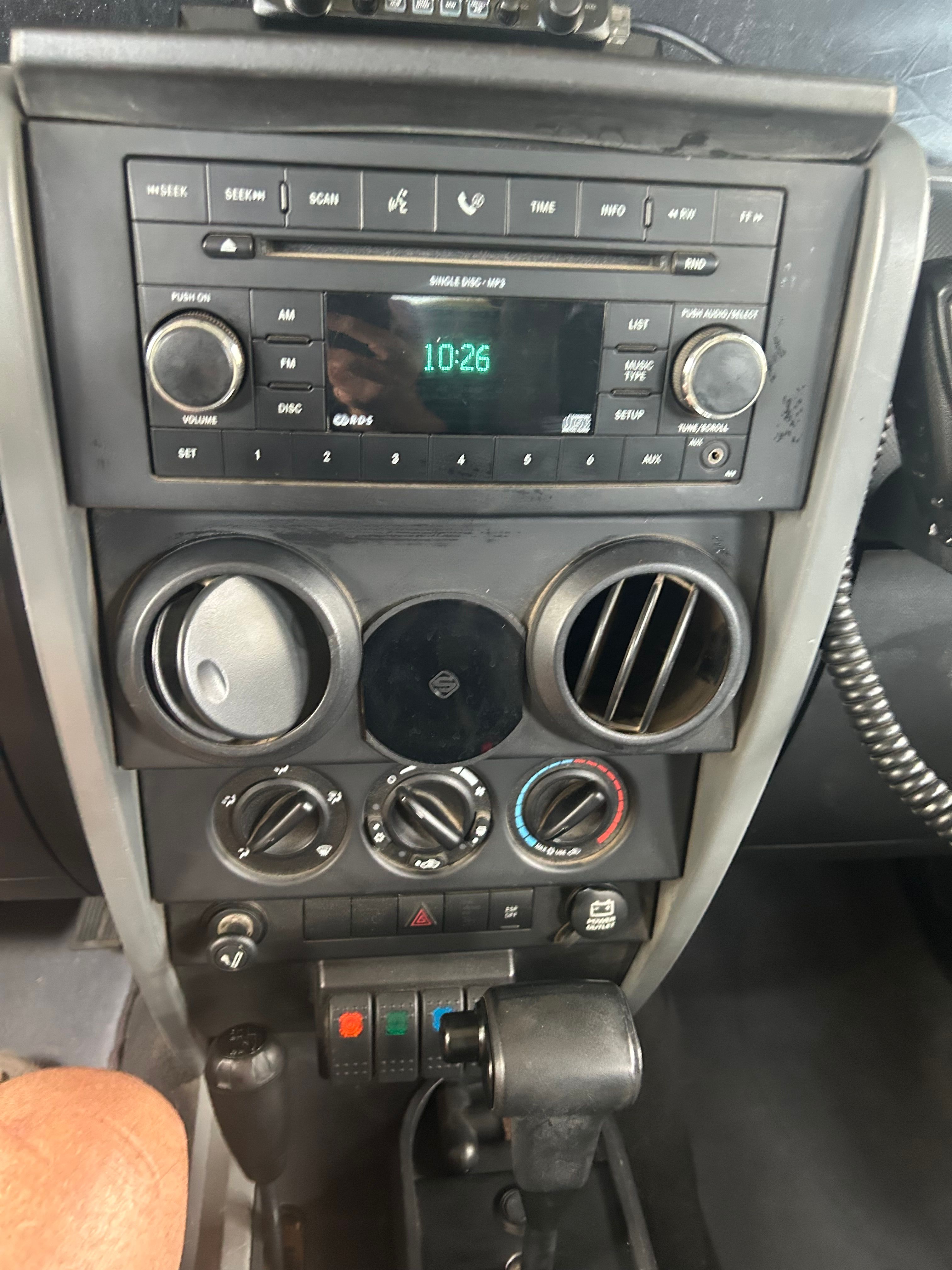 Used 2007 Jeep Wrangler Unlimited X AWD/4WD image 13