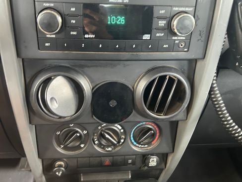 Used 2007 Jeep Wrangler Unlimited X AWD/4WD image 13