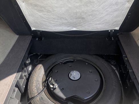 Used 2017 Nissan Murano Platinum w/ Platinum Technology Package image 8