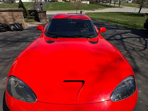 Used 1999 Dodge Viper GTS image 4