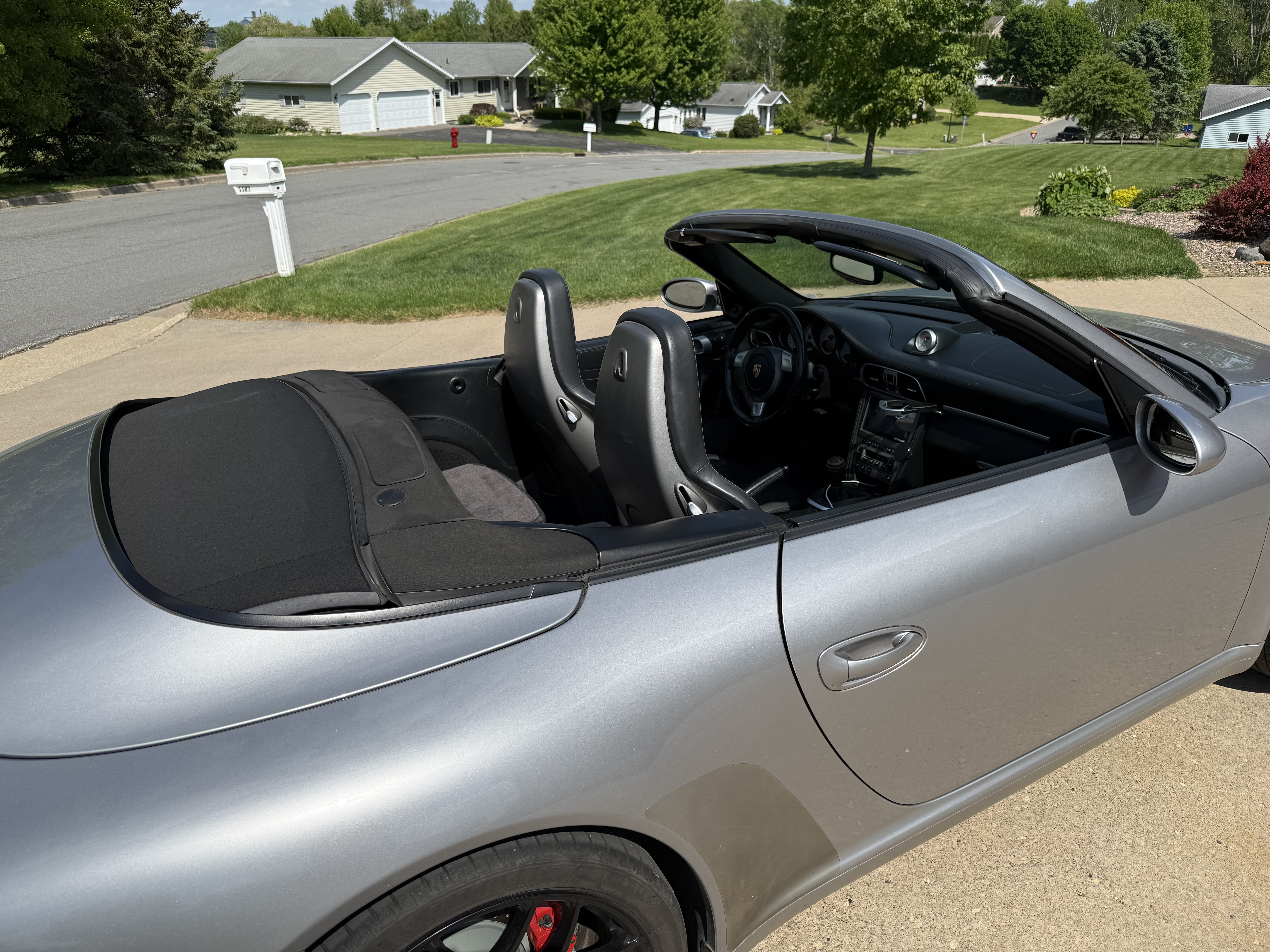 Used 2006 Porsche 911 Carrera S RWD image 4