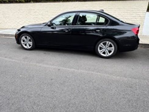 Used 2016 BMW 328i Sedan RWD image 1