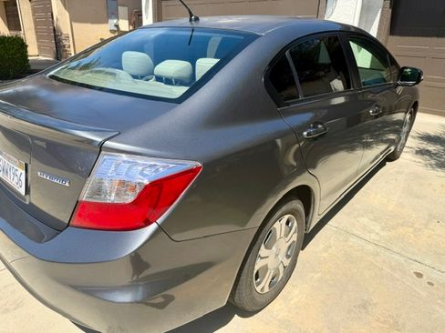 Used 2012 Honda Civic Hybrid Sedan image 13