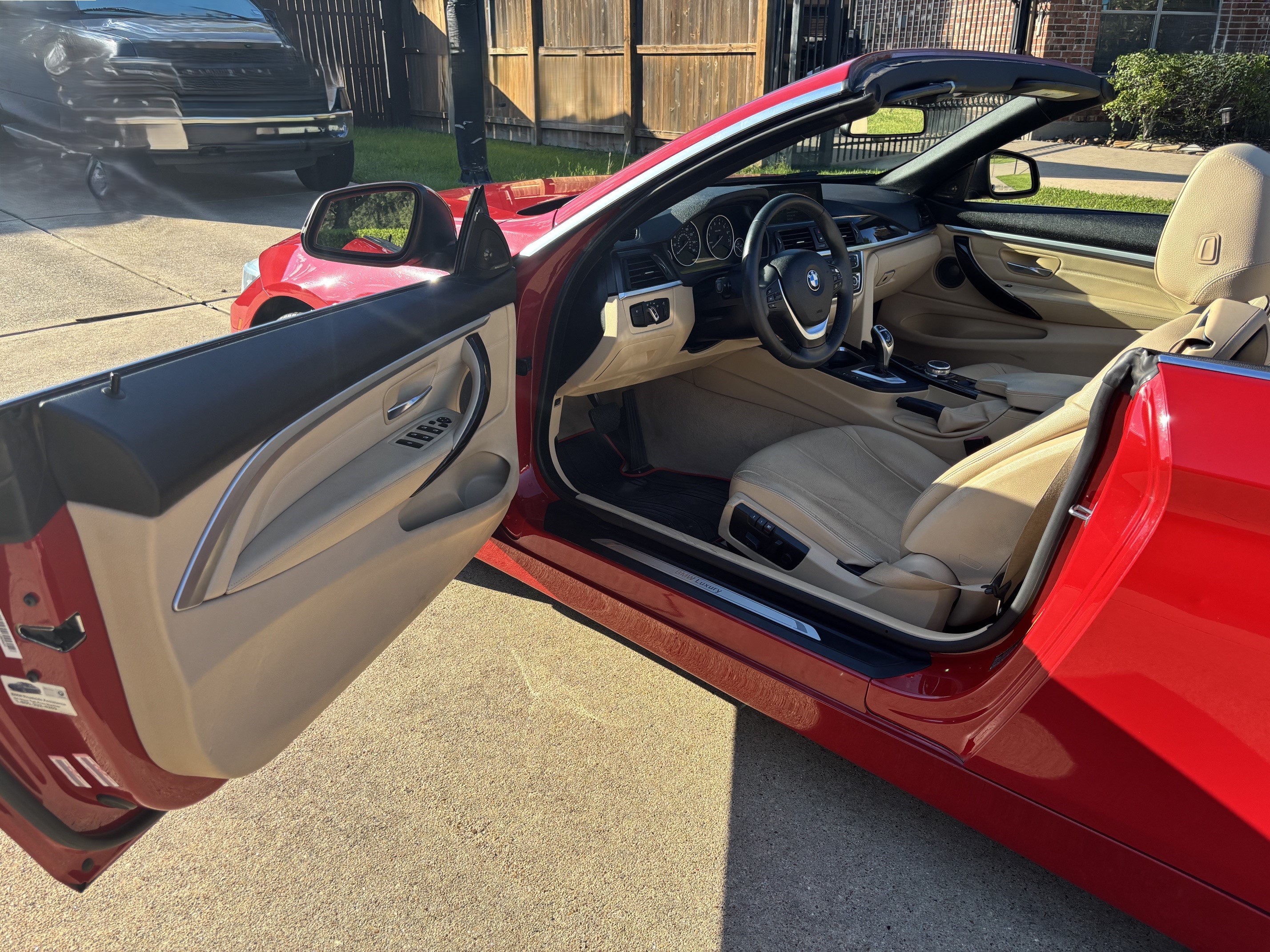 Used 2015 BMW 428i Convertible RWD image 4