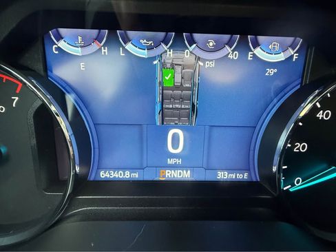 Used 2023 Ford Expedition XLT image 11