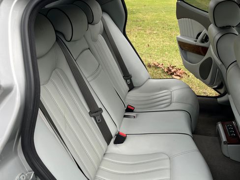 Used 2008 Maserati Quattroporte image 18