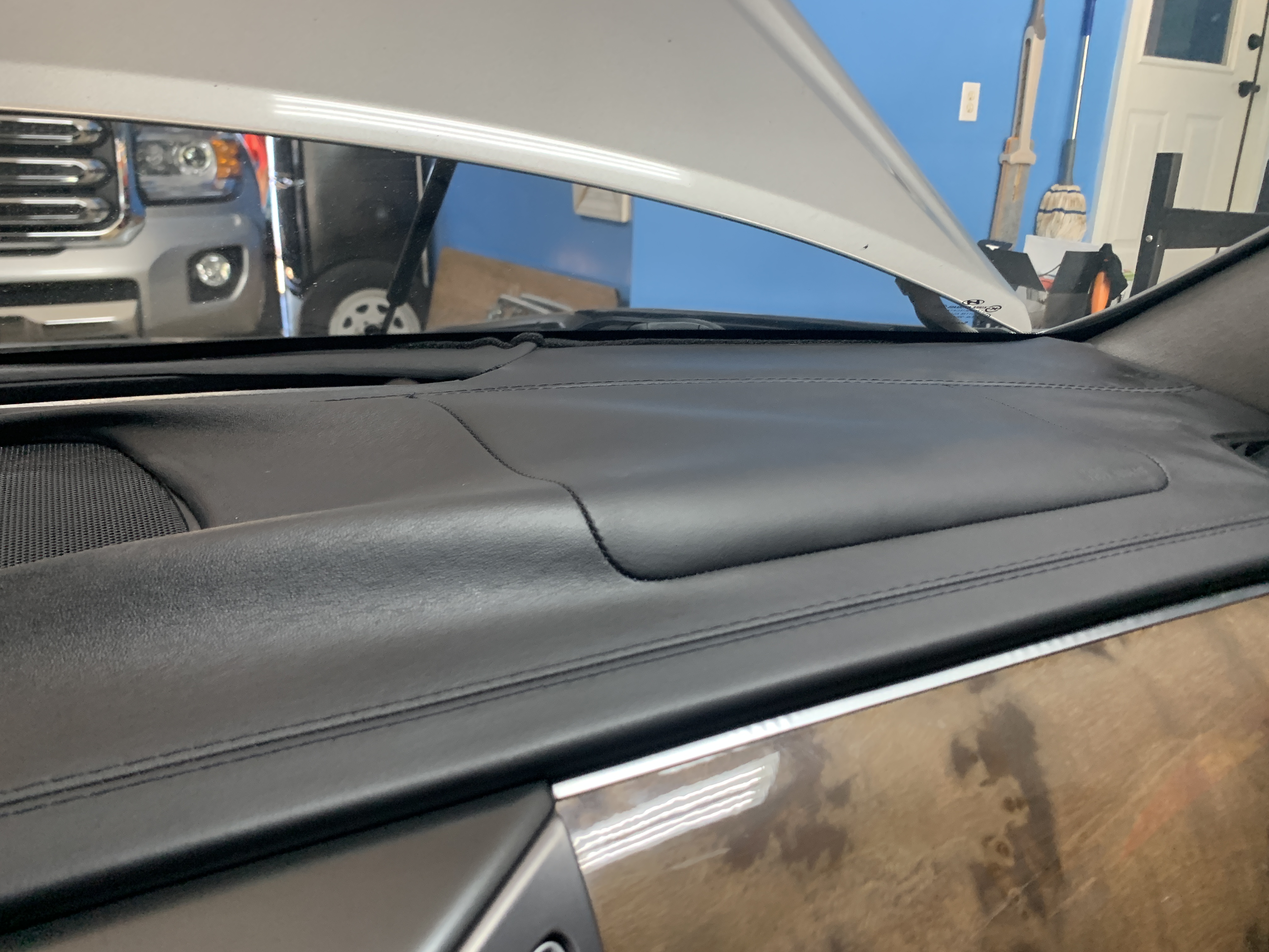 Used 2011 Hyundai Equus Signature RWD image 13