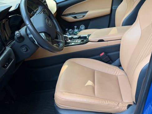 Used 2024 Lexus NX 350 AWD image 12