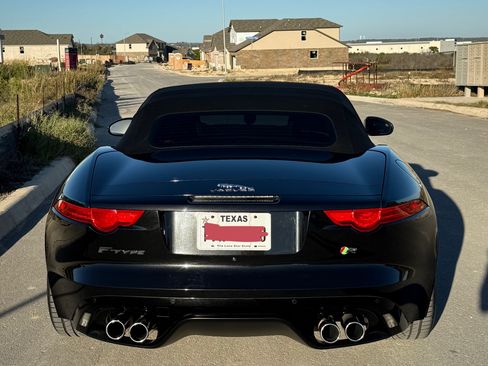 Used 2015 Jaguar F-TYPE S image 4