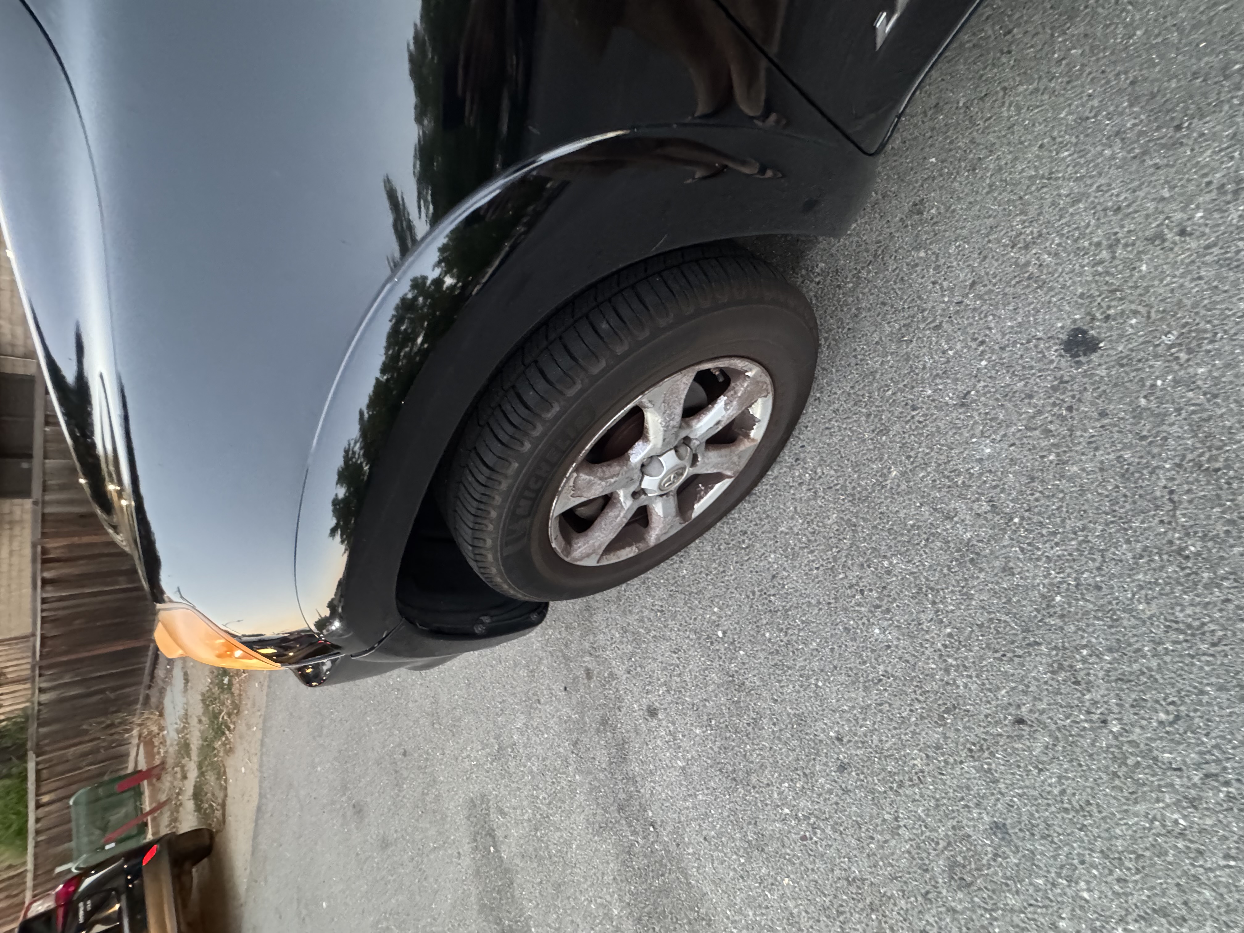 Used 2009 Toyota RAV4 Limited AWD/4WD image 30